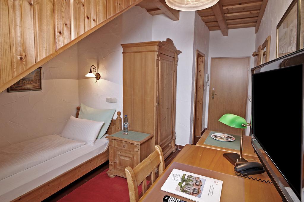 Hotel Klara Birnbaum エルランゲン エクステリア 写真